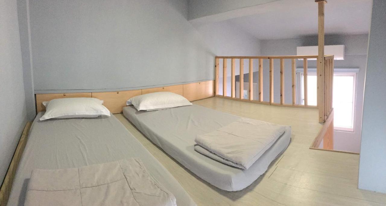 Back To Real Hostel T'ai-tung Zewnętrze zdjęcie